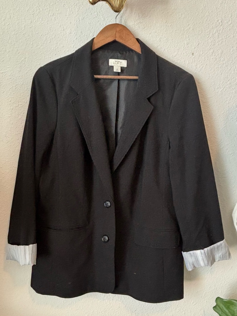 LOFT Black Single-Breasted Blazer